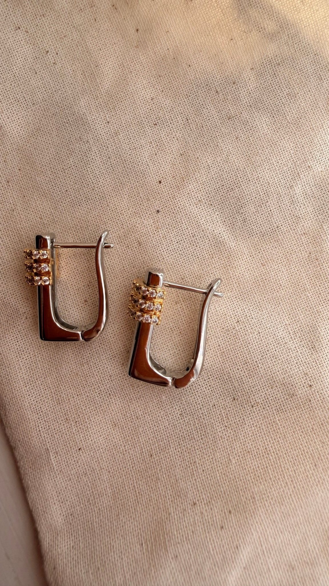 Mini silver ring earrings - Reen & co.Mini silver ring earrings