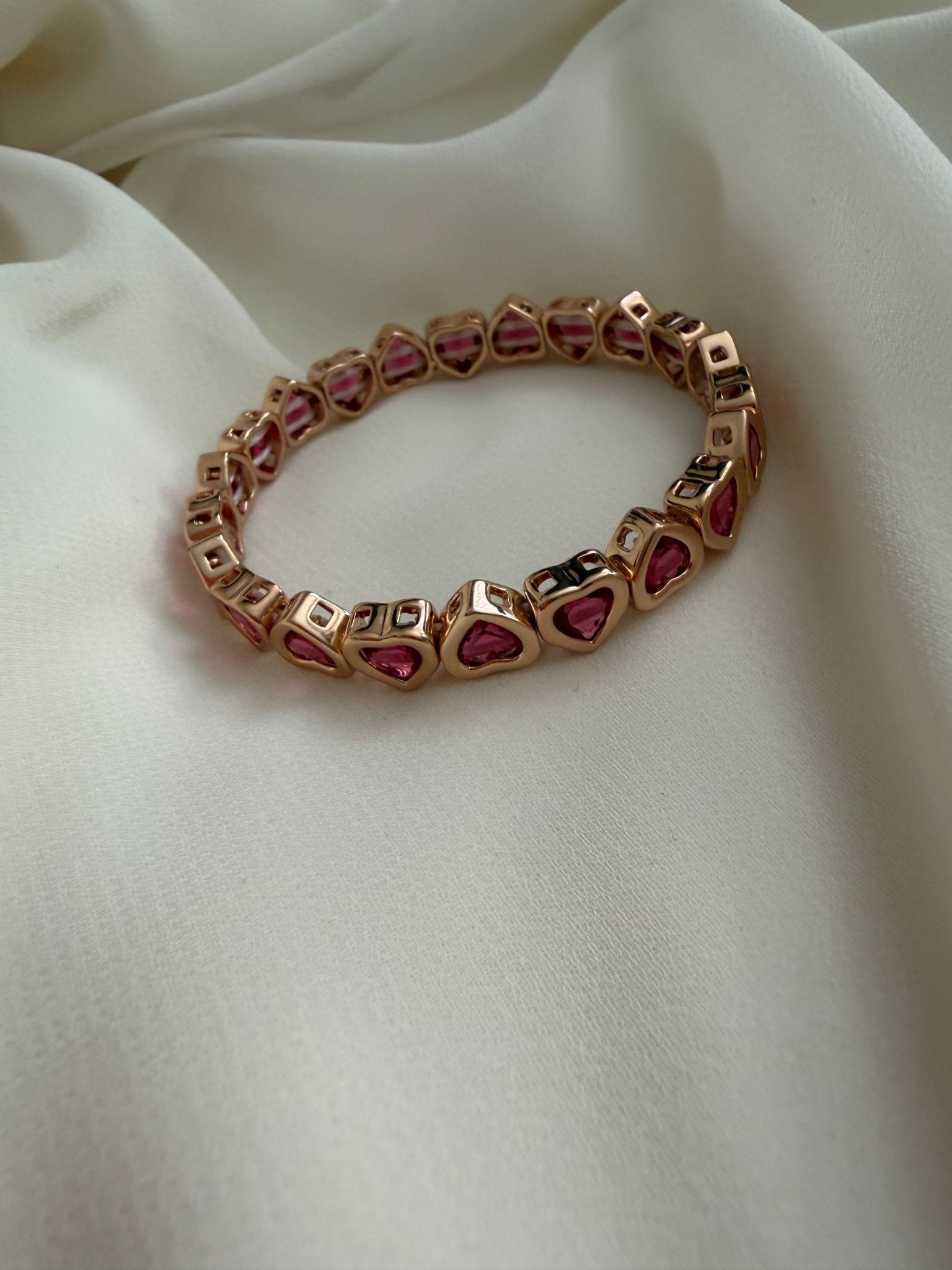 Smiley face and heart bracelet - Reen & co.Smiley face and heart bracelet