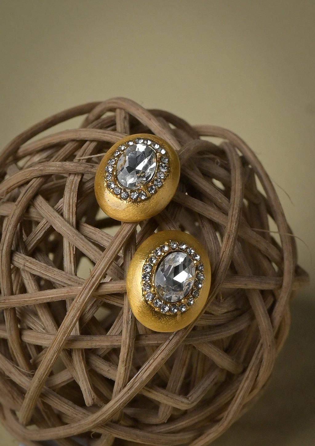 Mini gold studs - Reen & co.Mini gold studs