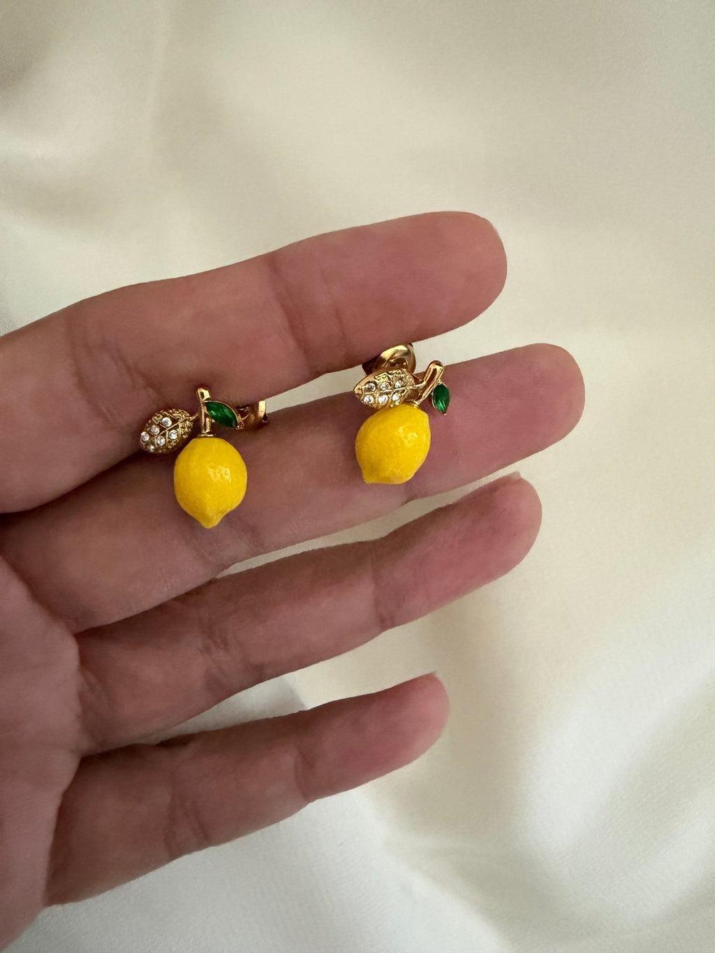 Mini Lemon studs - Reen & co.Mini Lemon studs