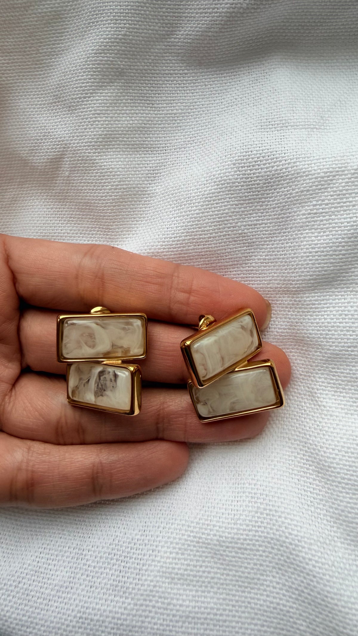 Acrylic Resin Rectangle stud earrings