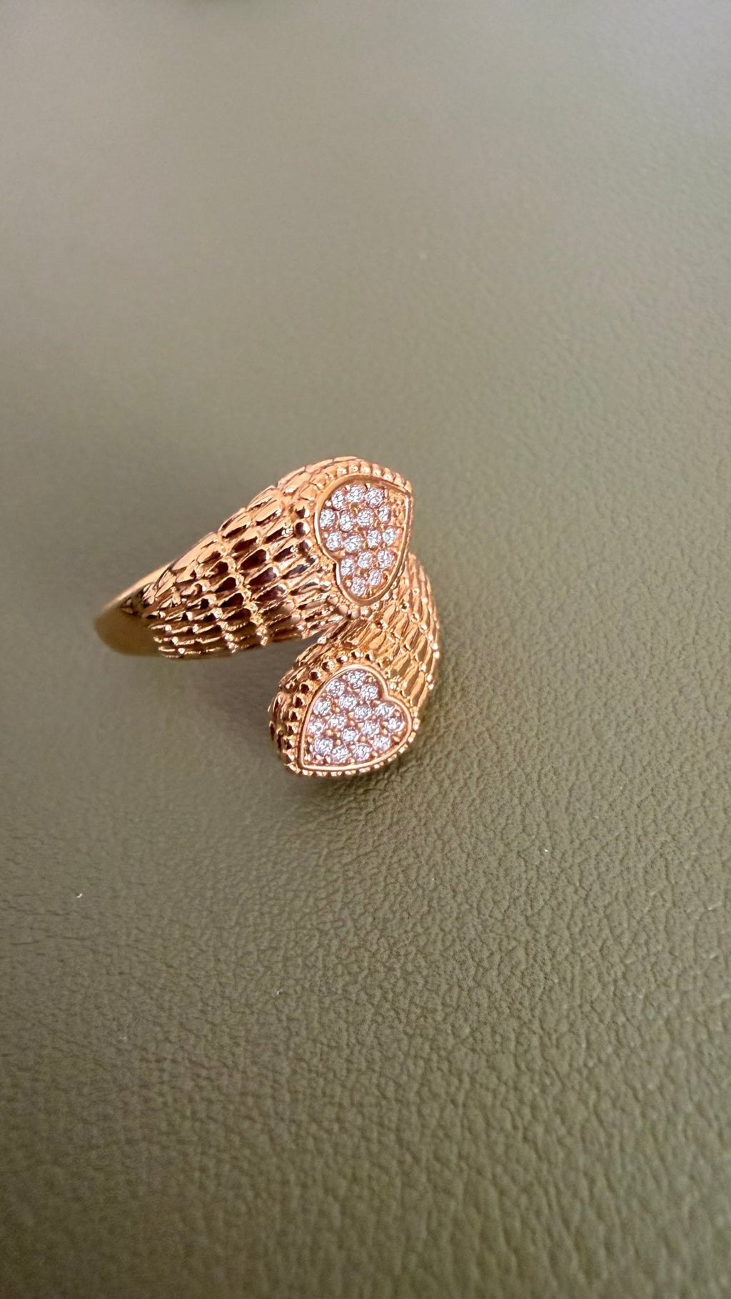 Connecting Hearts ring - Reen & co.Connecting Hearts ring