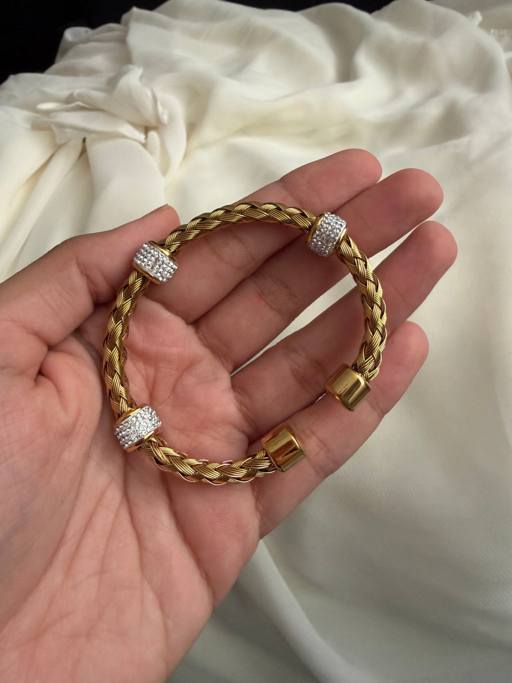 Open bangle - Reen & co.Open bangle