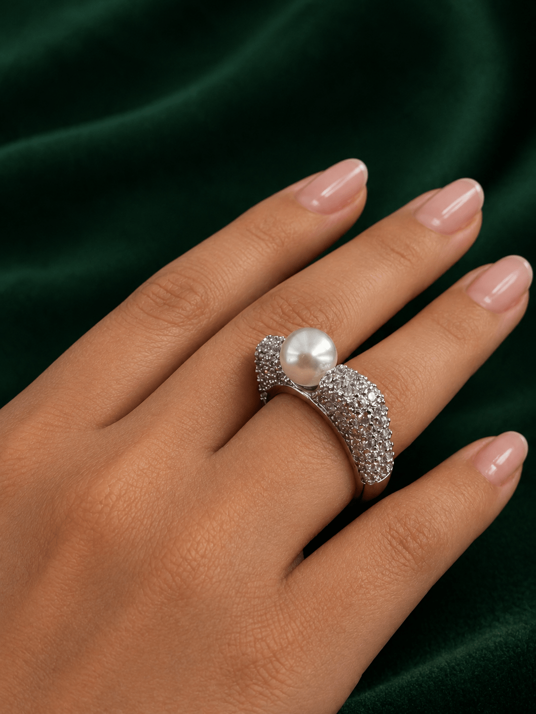 Cocktail pearl ring with zircon - Reen & co.Cocktail pearl ring with zircon
